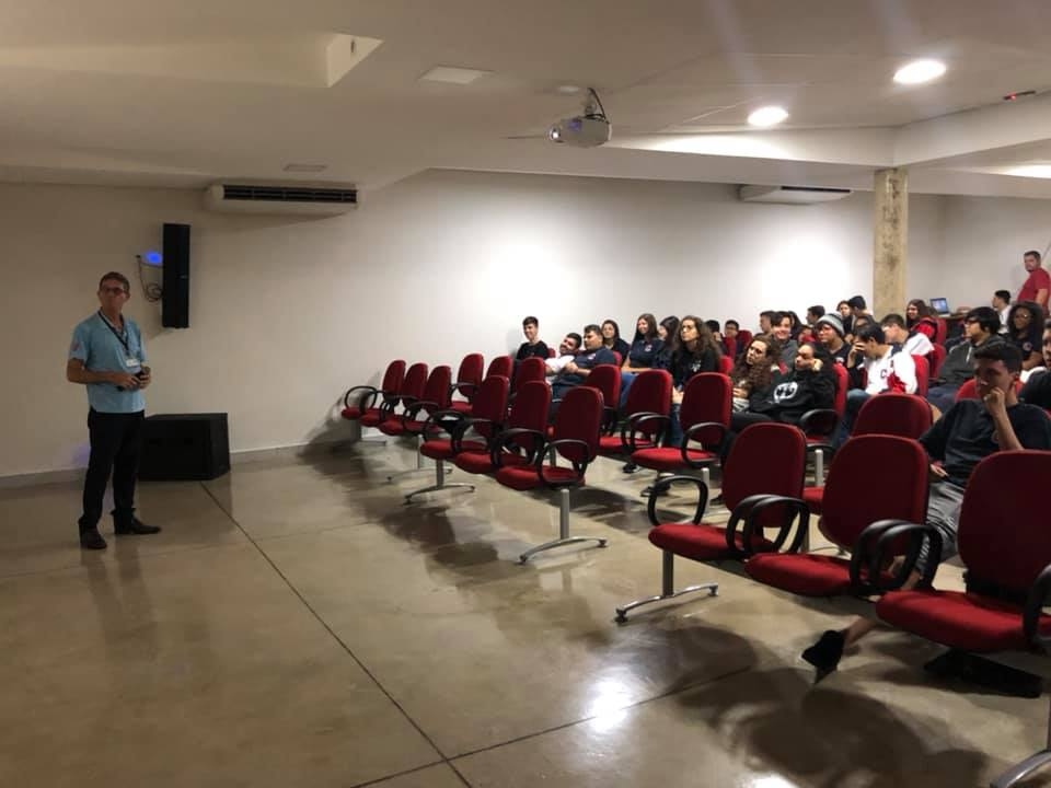 Conscientização sobre a Dengue ensino médio
